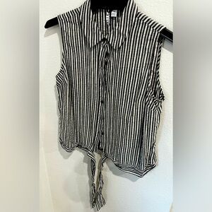 Elle stripped button down tank top